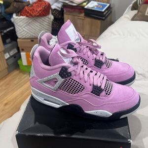Women’s air Jordan 4 retro
